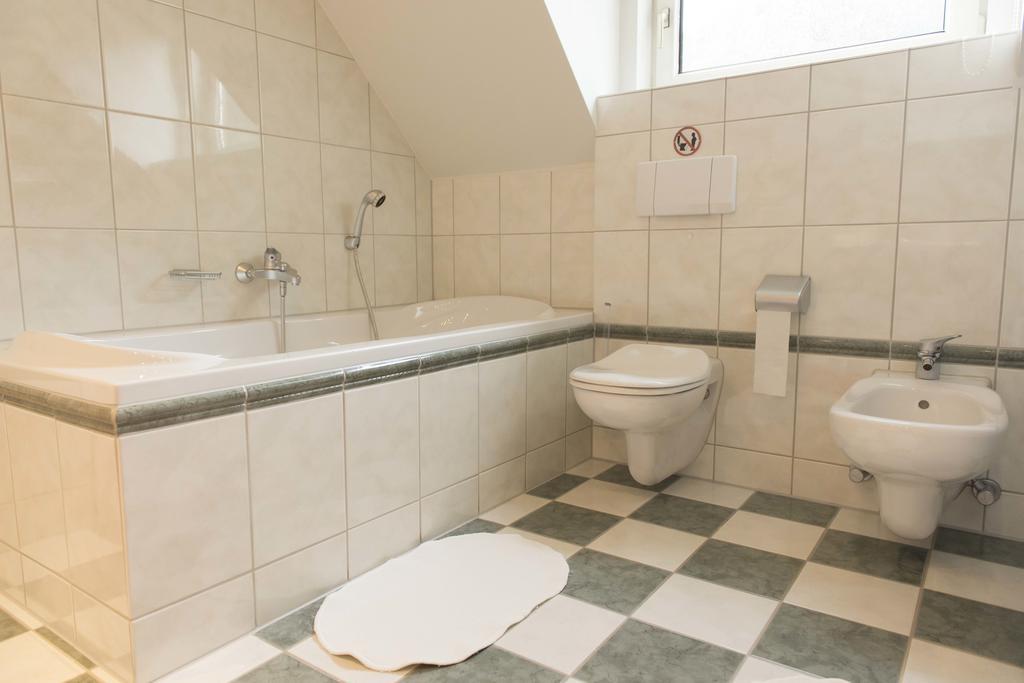 Ferienwohnung Burg Eltz Treis-Karden Rum bild